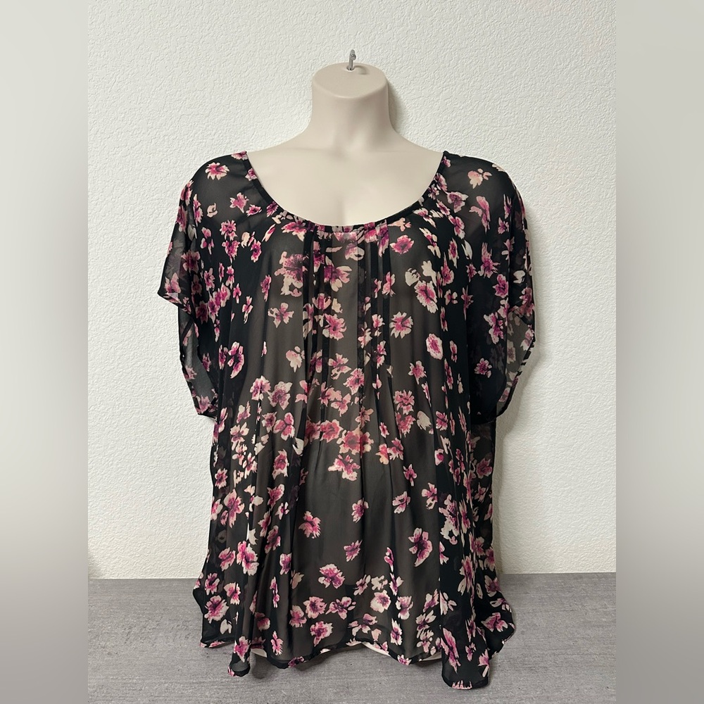 Womens Plus Torrid Floral Sheer Black and Pink Women's Top 4X